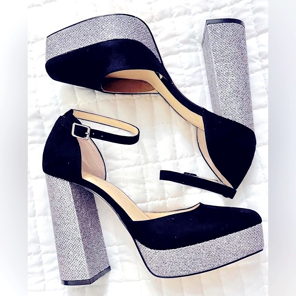 NEW JESSICA SIMPSON -BLOCK HEEL PLATFORM PUMPS Size 8.5